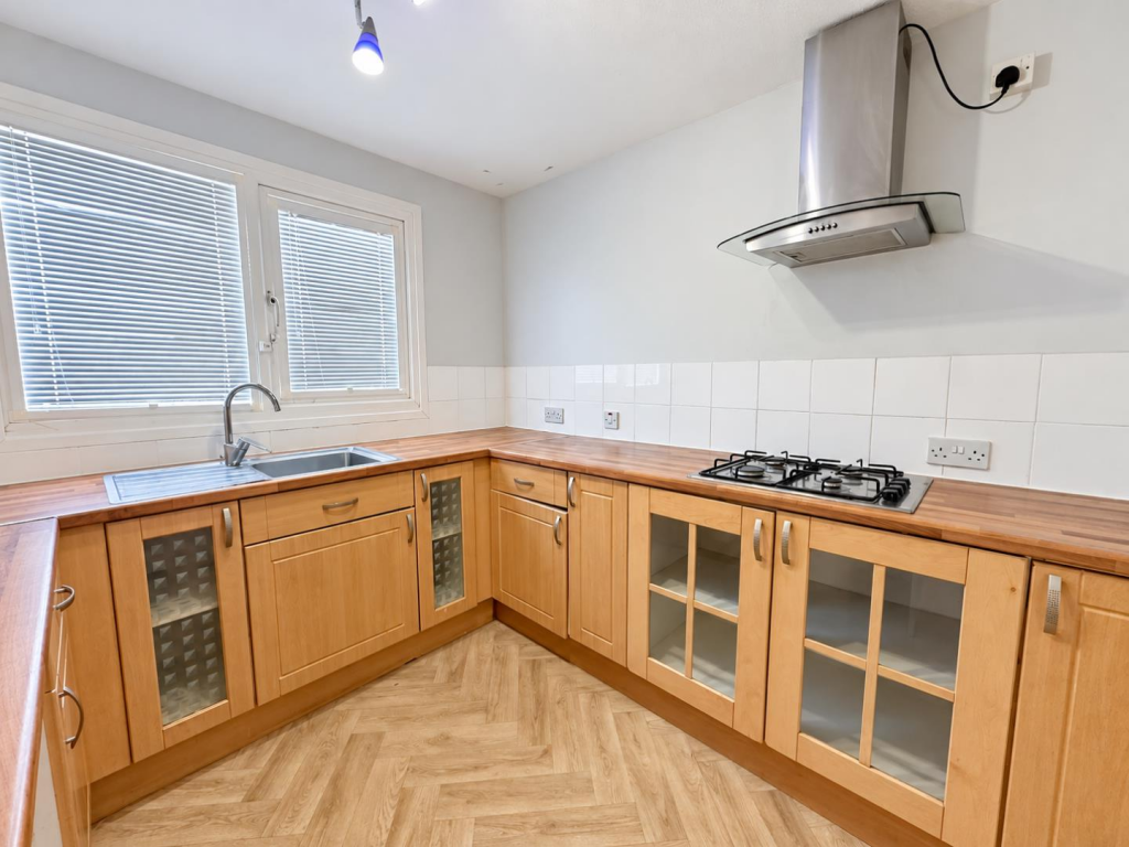 House in Northampton, West Northamptonshire - View 4