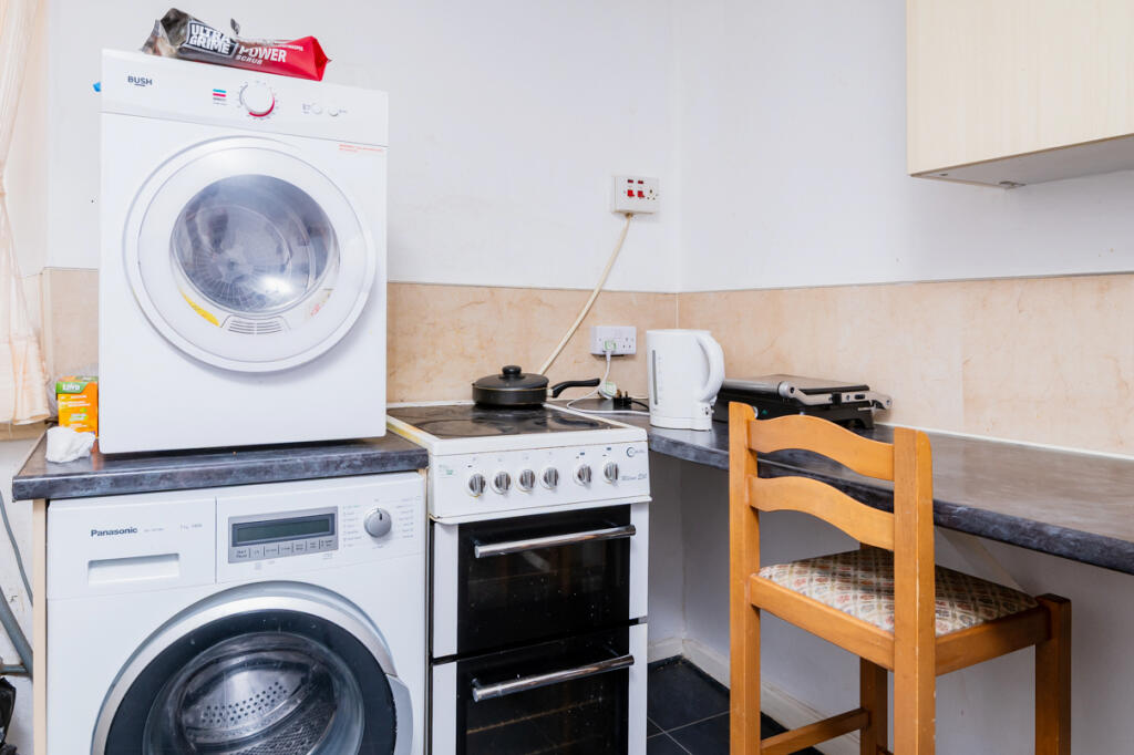 Apartment in Aberdeen, Aberdeenshire - View 5