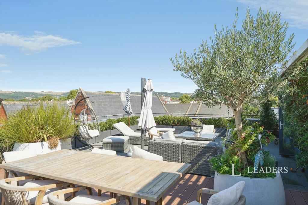 Property photo 10