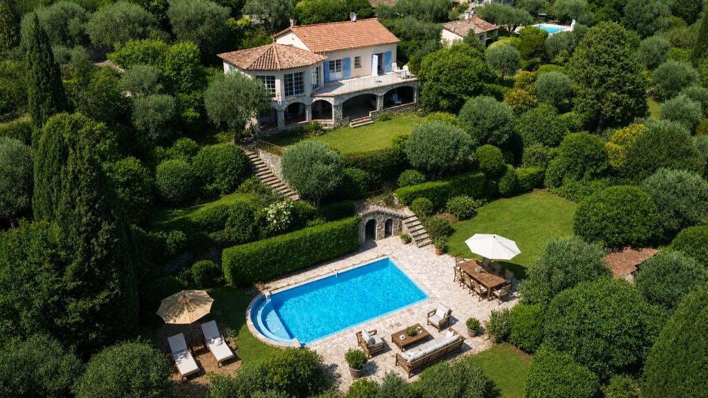 Main image of property: Provence-Alps-Cote d`Azur, Alpes-Maritimes, Spéracèdes