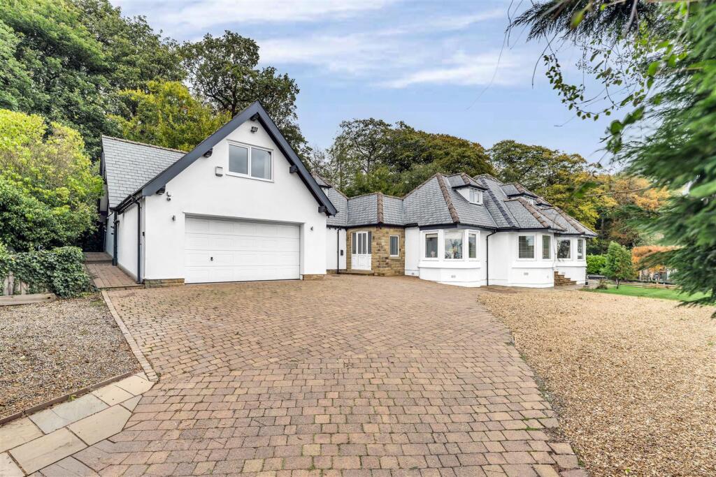 Whins Lane, Read, Ribble Valley