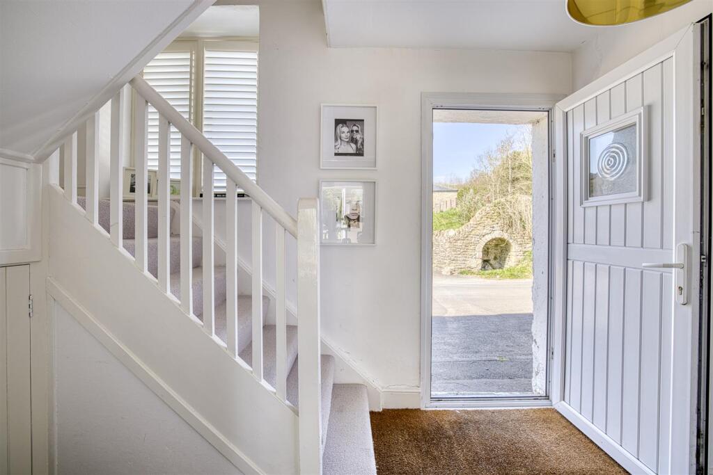 House in Bath - View 3