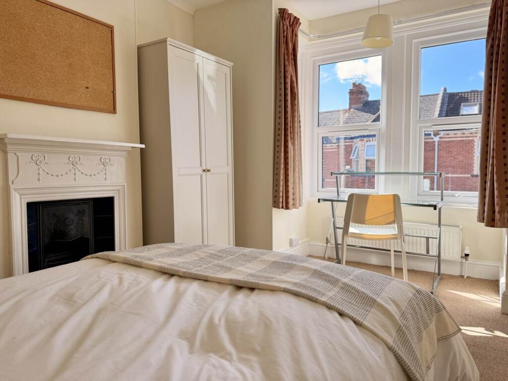 House in Exeter - View 5