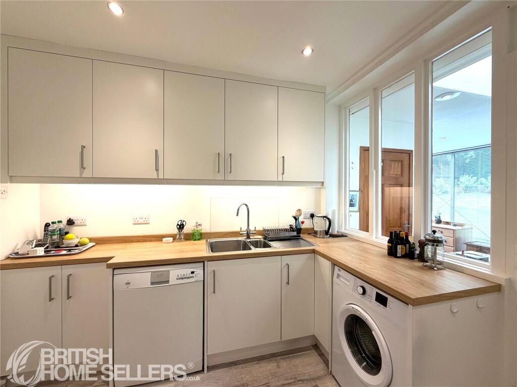 House in Newcastle upon Tyne - View 3
