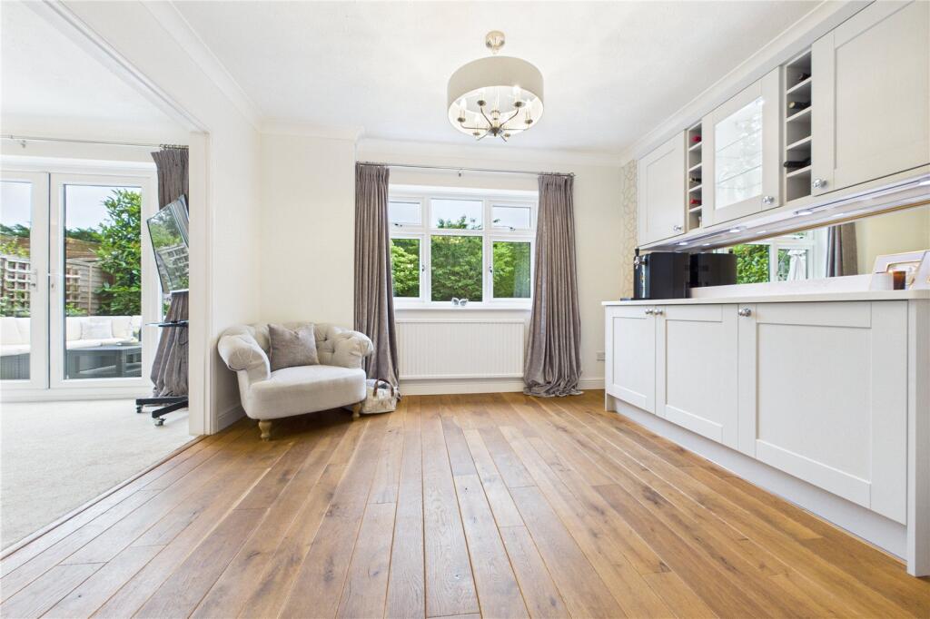 House in Three Mile Cross, Shinfield - View 5