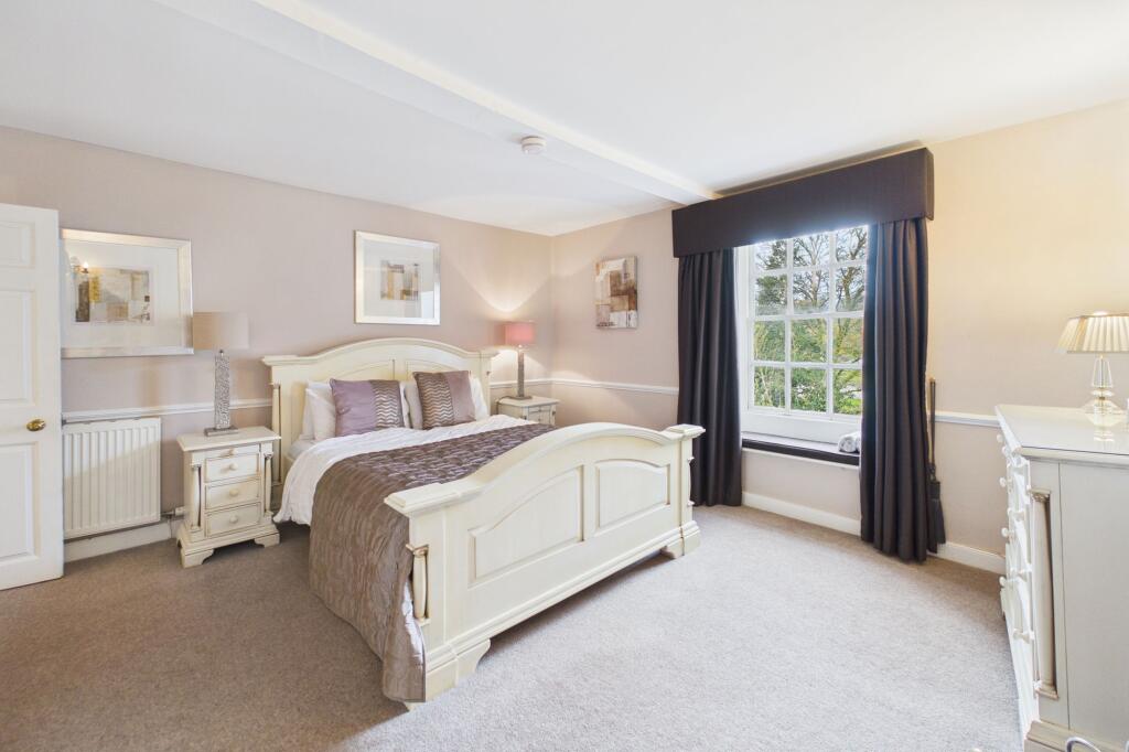 House in Lancaster - View 4