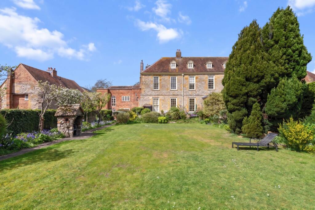 Main image of property: Abbey Gate, Evesham, WR11
