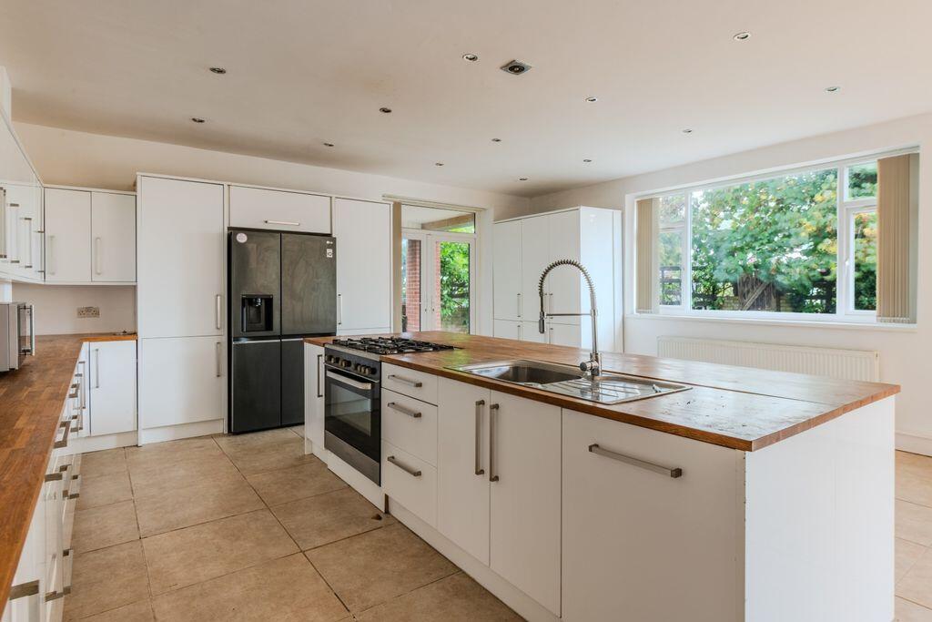 House in Bristol, Stoke Bishop - View 4