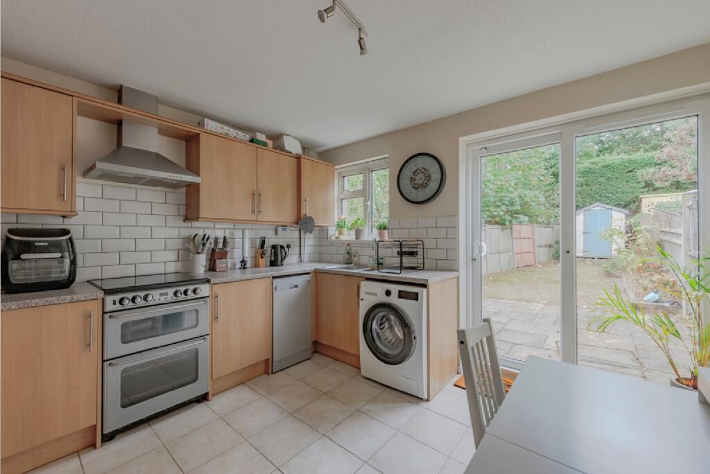 House in Redhill - More