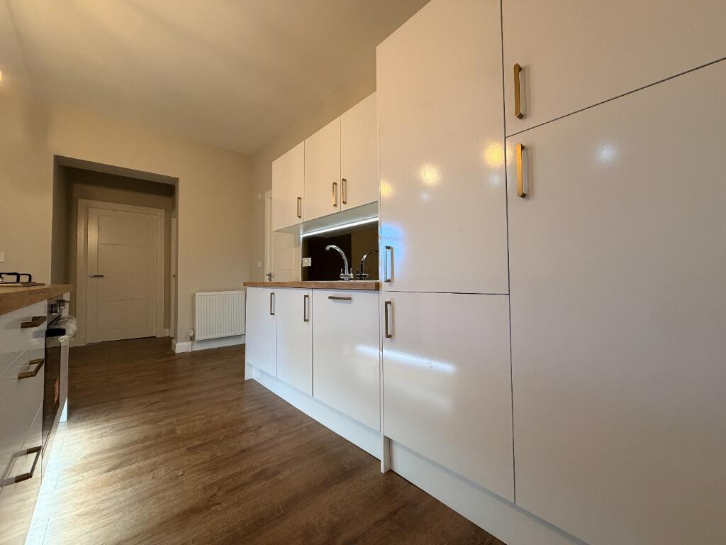 Apartment in Glasgow - View 4