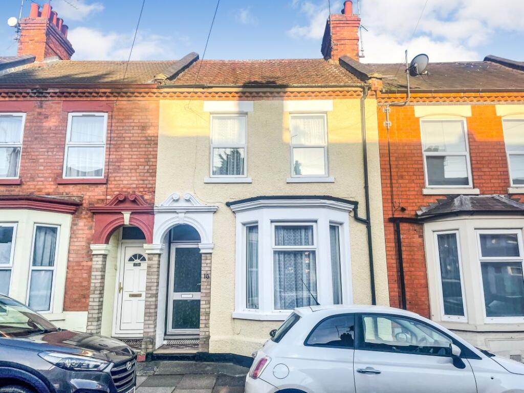 Main image of property: 16 Whitworth Road, Northampton, Northamptonshire, NN1 4HG