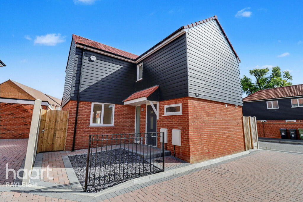 Main image of property: Fairview Crescent, Rayleigh