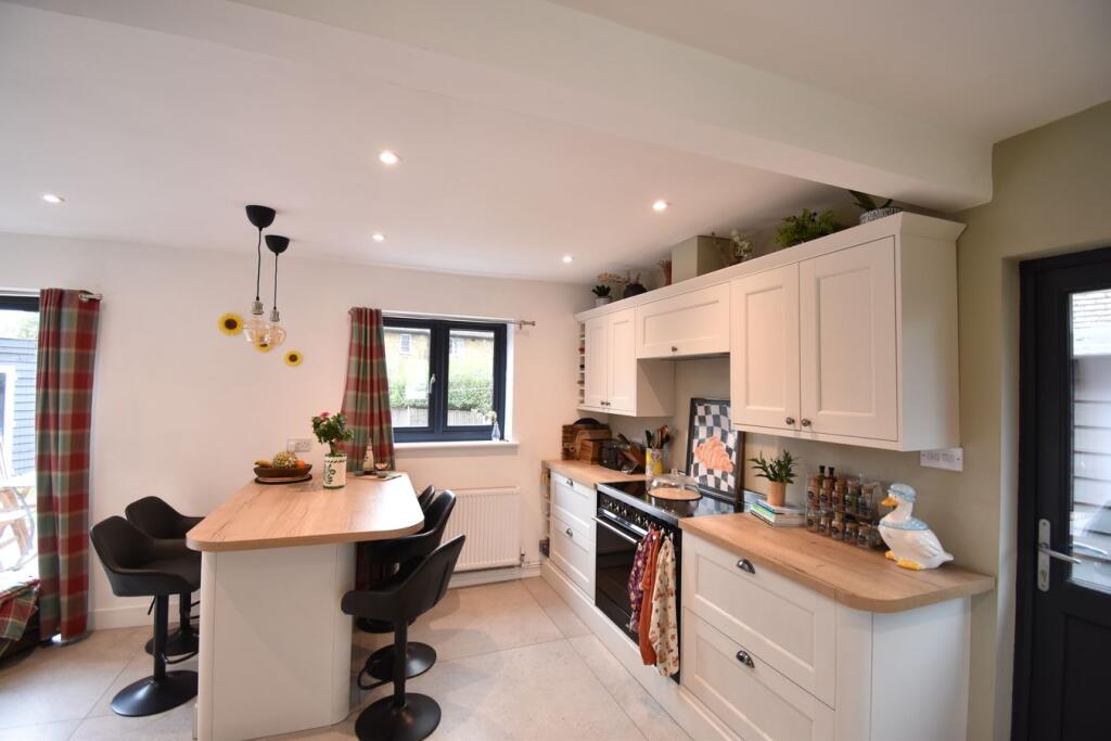 House in Rochester - View 5