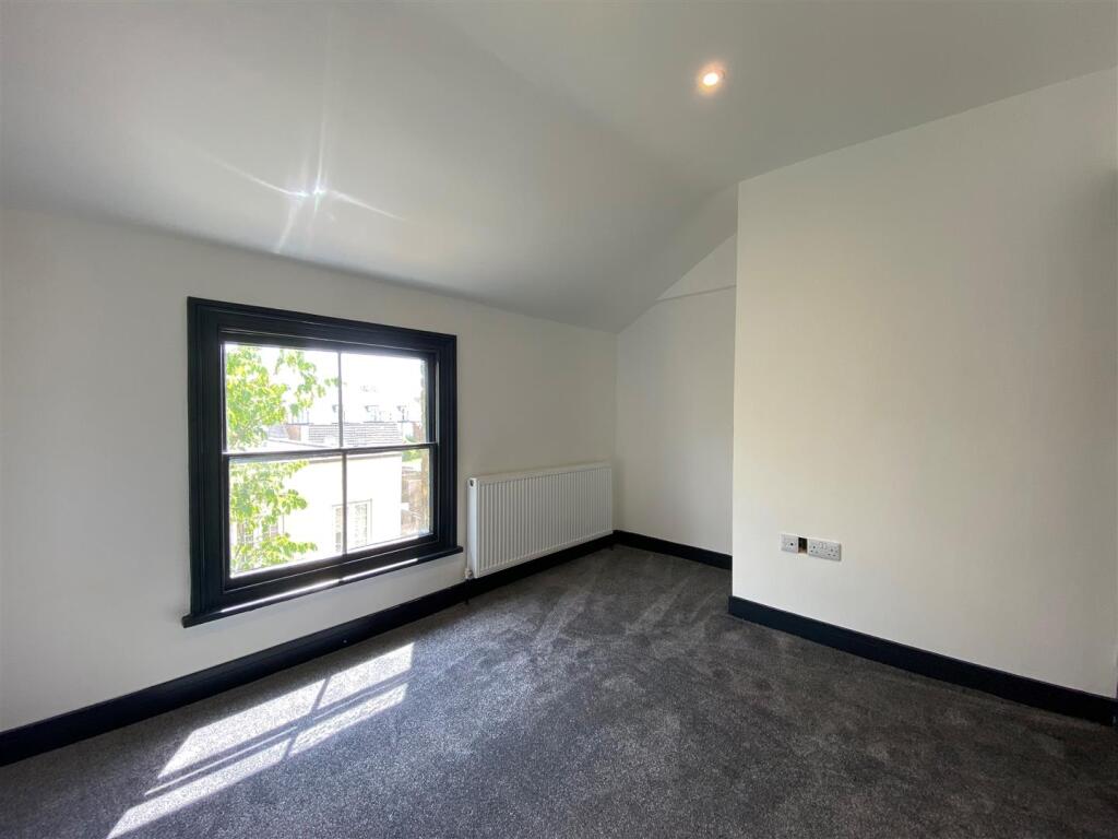 House in Peterborough - View 3
