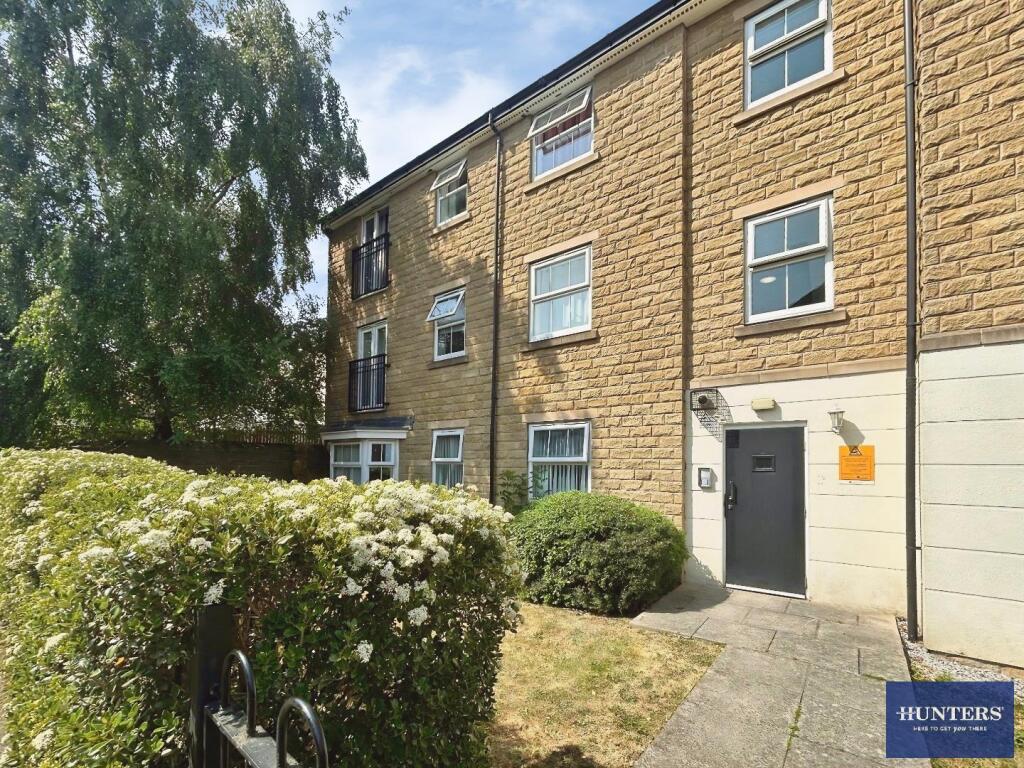 Main image of property: Queensway, Halifax HX1