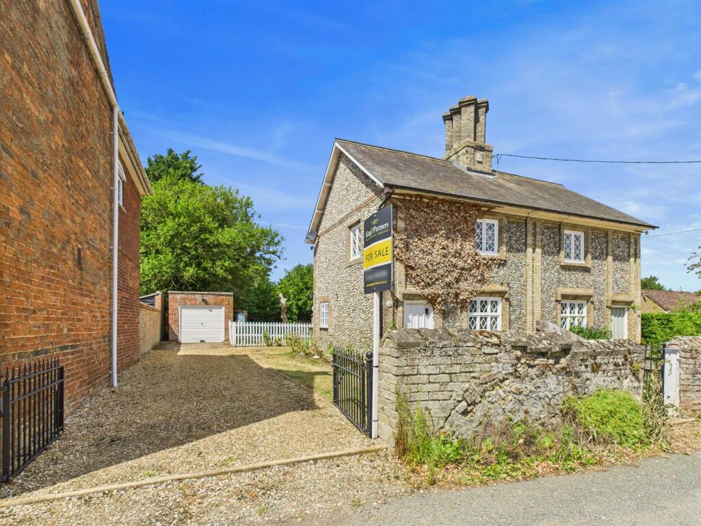 House in Peterborough - View 3