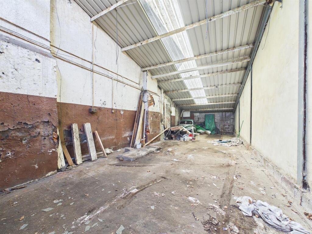 4 - Garage Workshop for Auction, St Werburghs, Bri