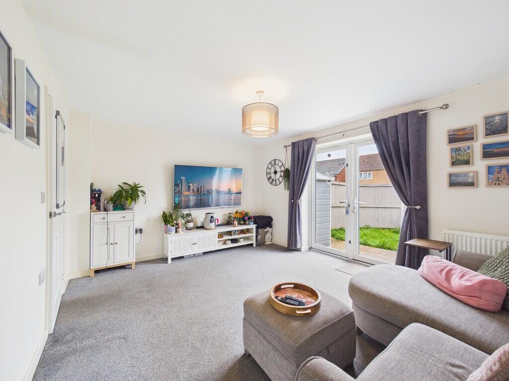 House in Osgodby, Middle Deepdale, Eastfield - View 5