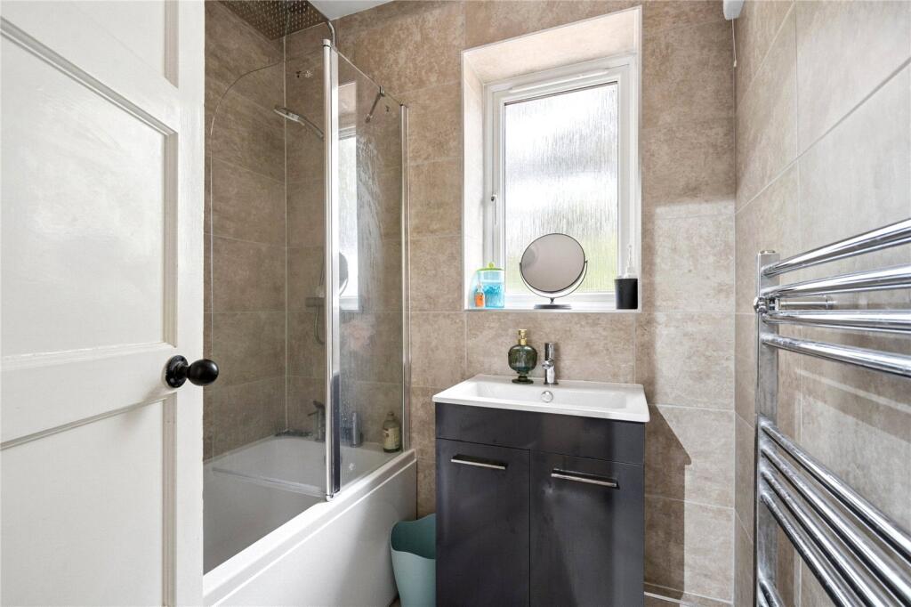 Apartment in Reading - More