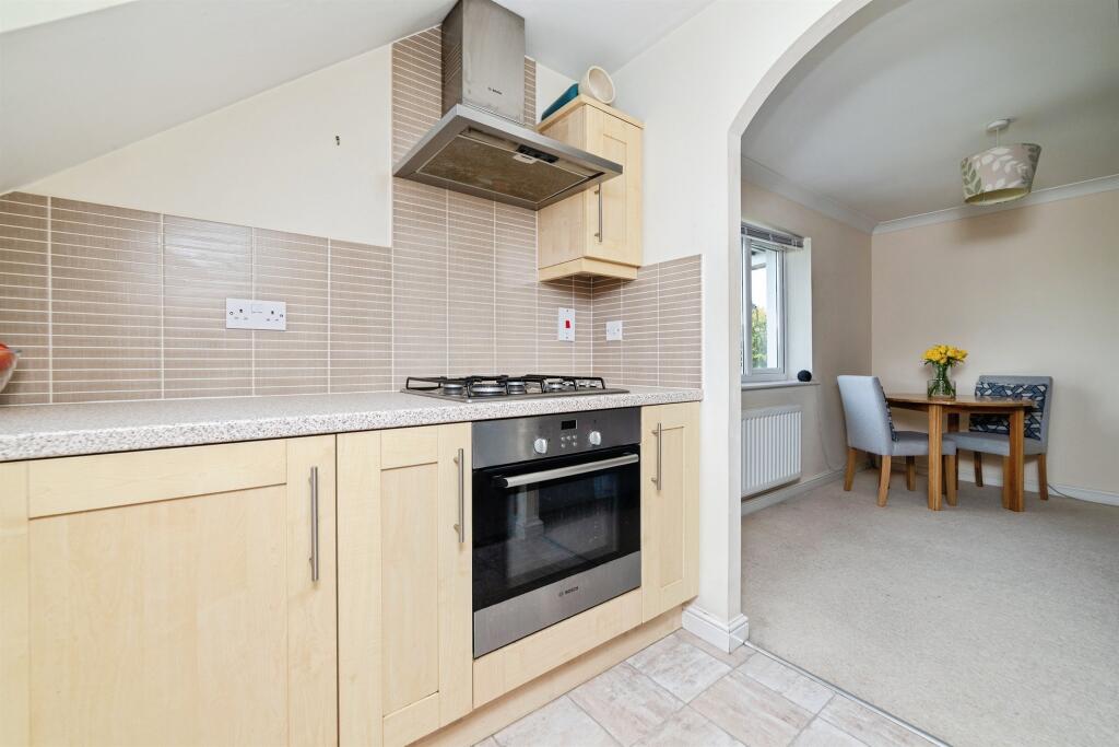 Apartment in Stevenage - View 5