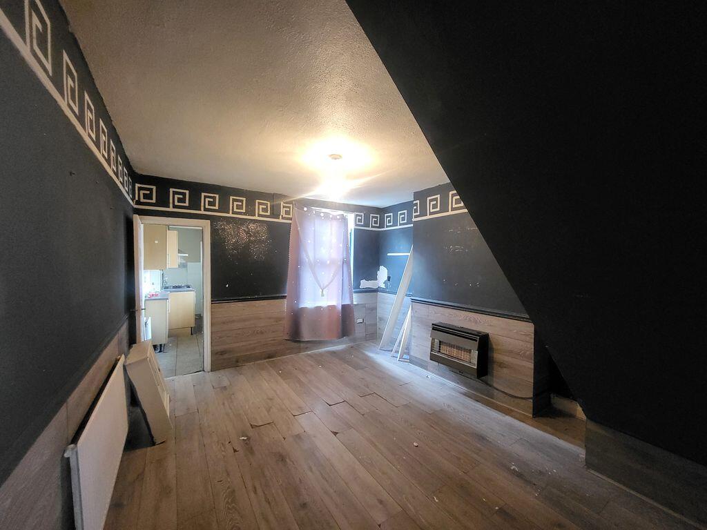 House in Sefton, Liverpool City Region - More