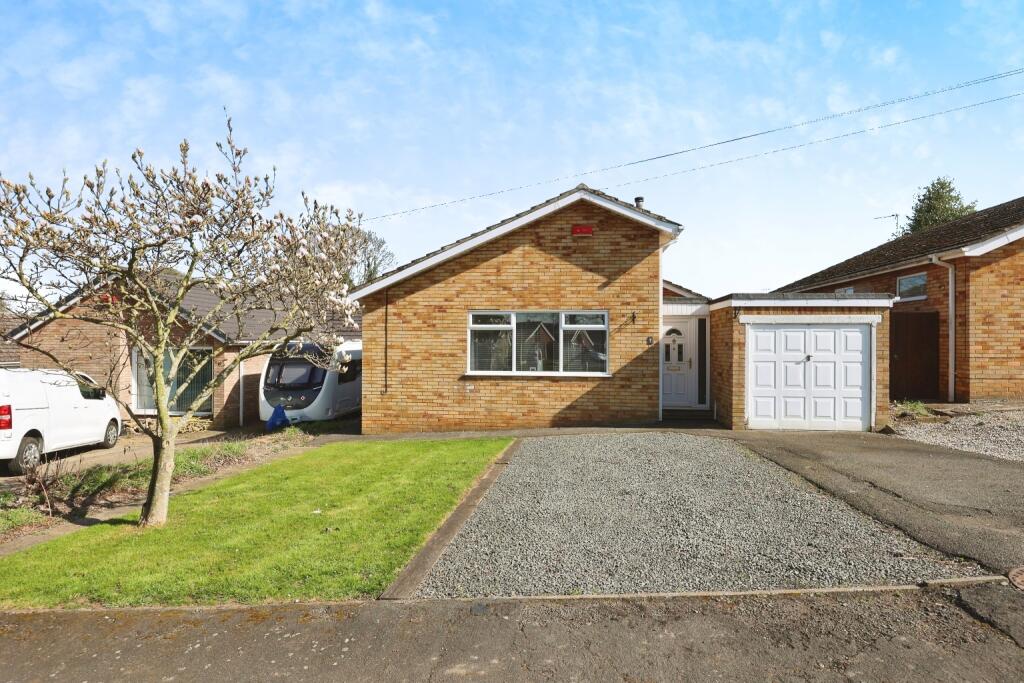 3-bed detached on Sycamore Close, Branston, Lincoln, Lincolnshire, LN4, £260,000