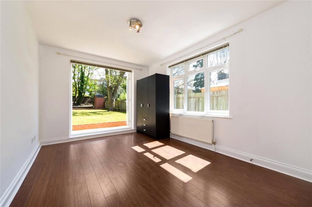 Apartment in London - View 5