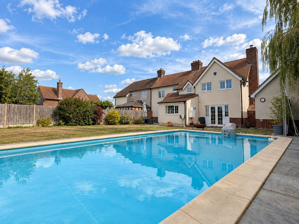 House in Colchester - View 2