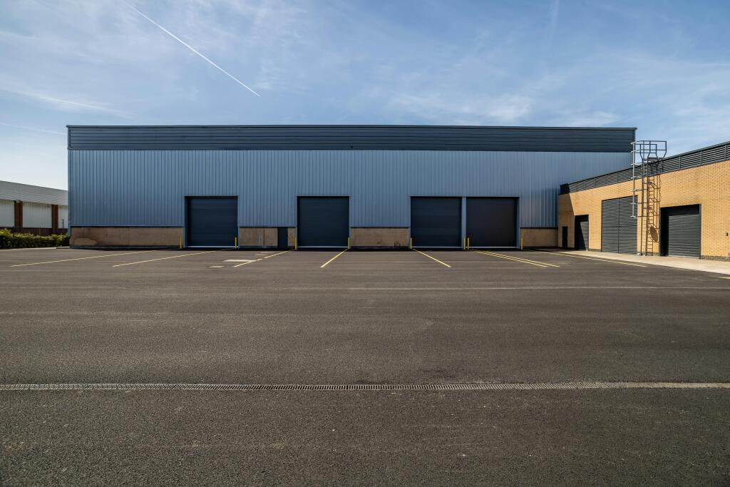 Unit E Dean Way - Great Western Ind Est-47.jpg