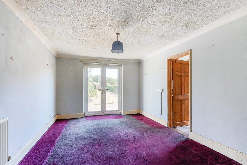 House in Ashford, Mersham - More