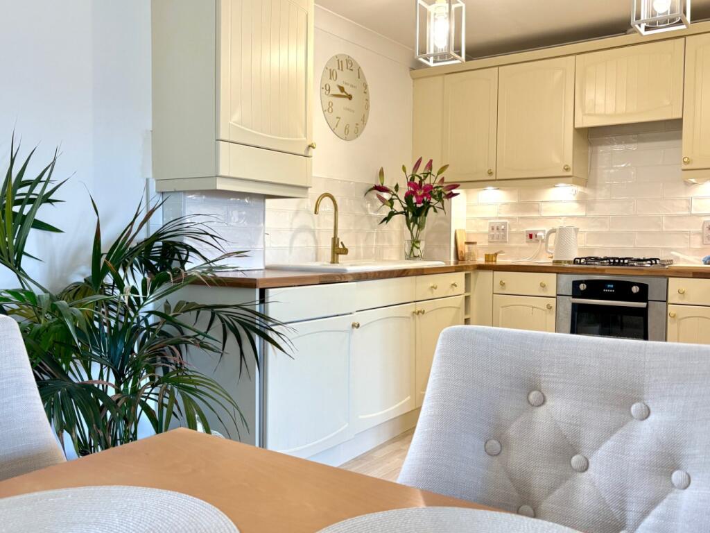 Apartment in Plymouth - View 3