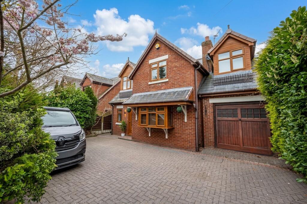 Main image of property: Hillock Lane, Scarisbrick, L40