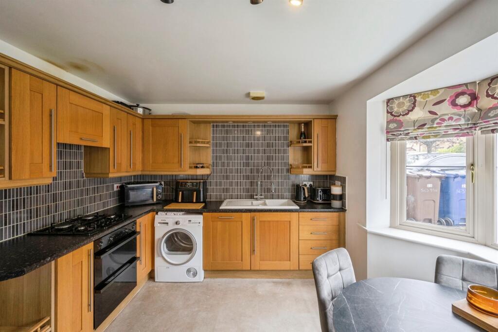 Parkgate, Goldthorpe, Rotherham photo 4