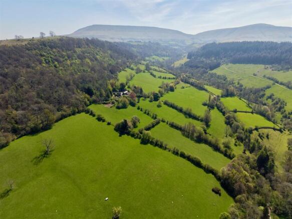 dji_fly_20260423_122138_0466_1776959535527_photo.J
