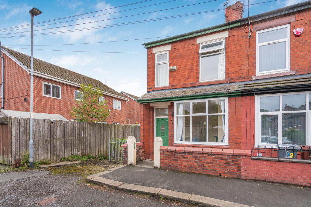 House in Manchester - More