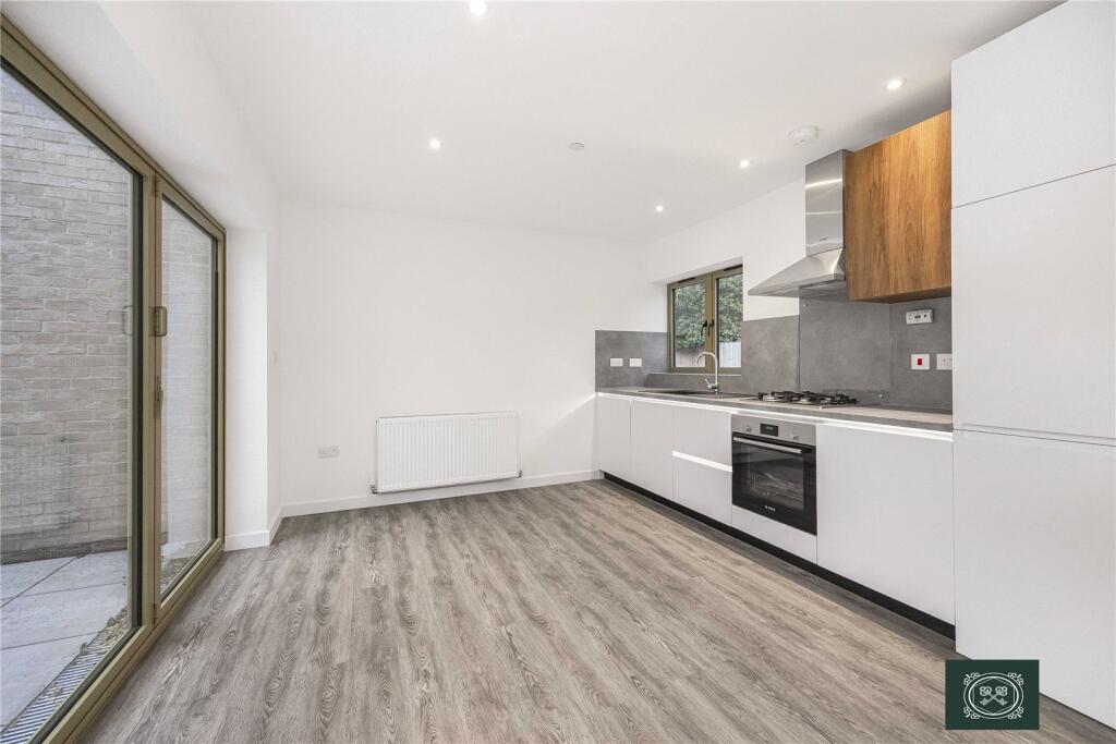 Main image of property: North Circular Road, Palmers Road, N13
