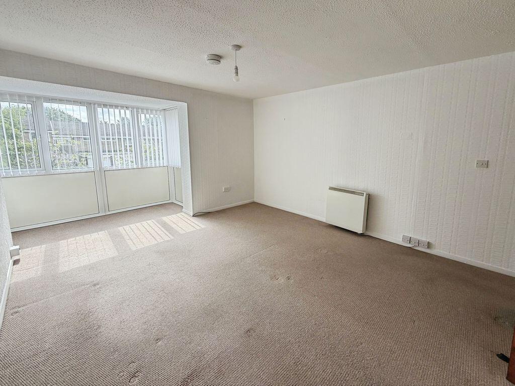 Apartment in North Tyneside, North East - View 2