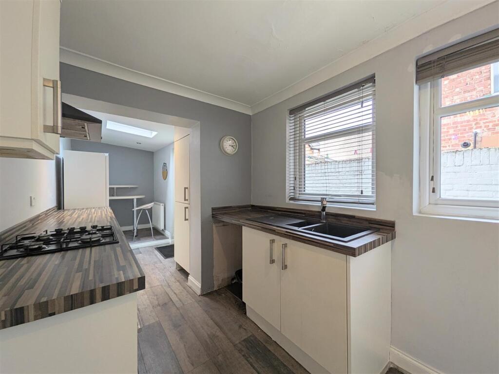 House in Darlington - View 5
