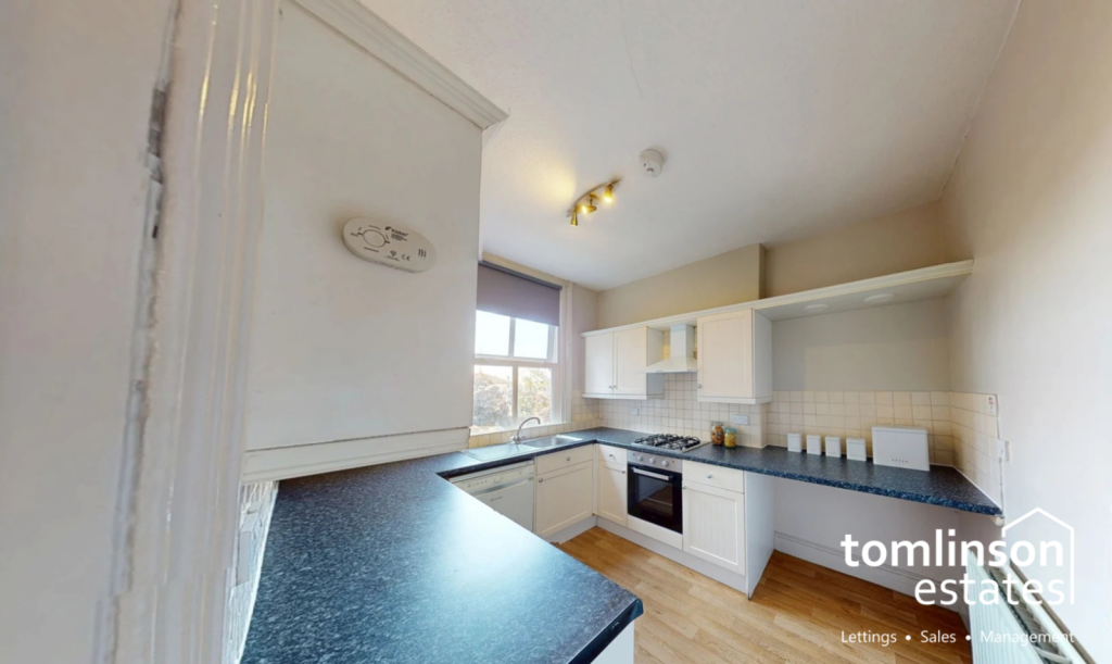 Apartment in Nottingham - View 4