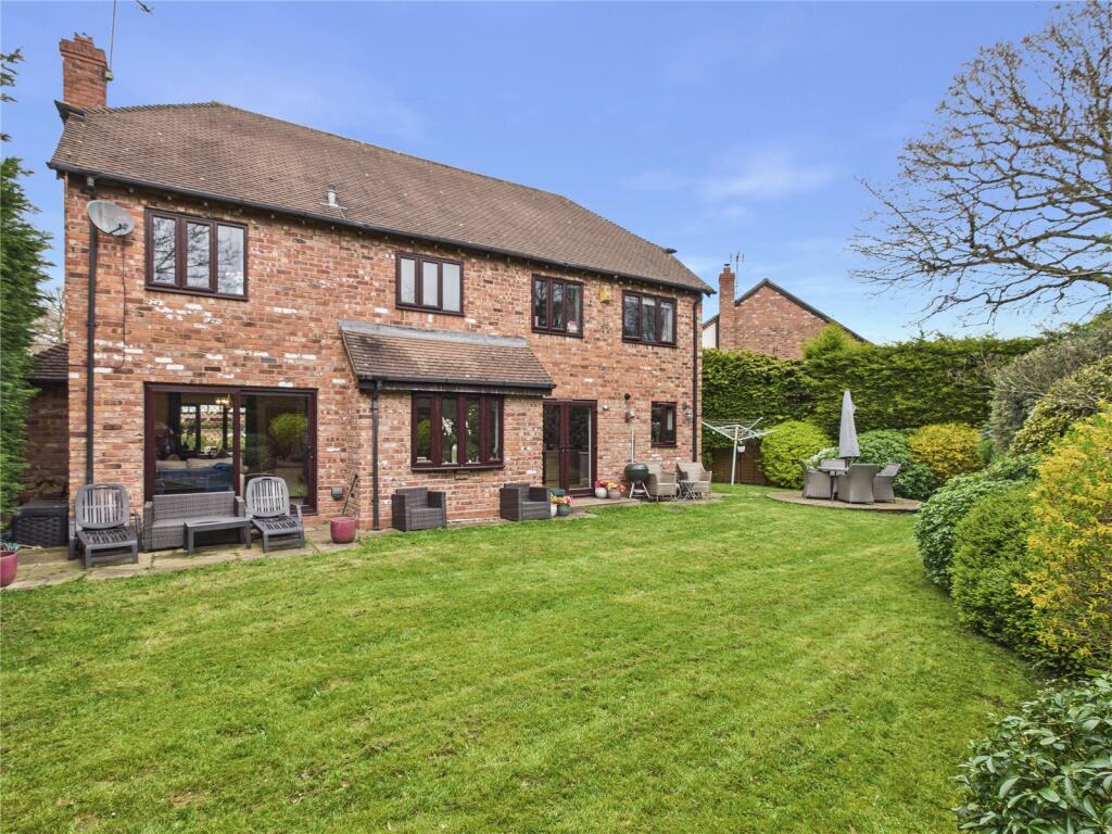 Westwood Close, Droitwich Spa, Worcestershire, WR9 photo 3