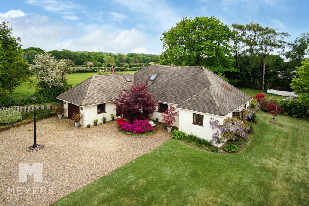 Ibsley Drove | Ibsley | Ringwood | BH24 photo 4