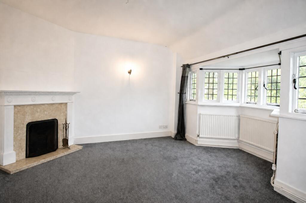 House in Waverley, Ewhurst - View 3