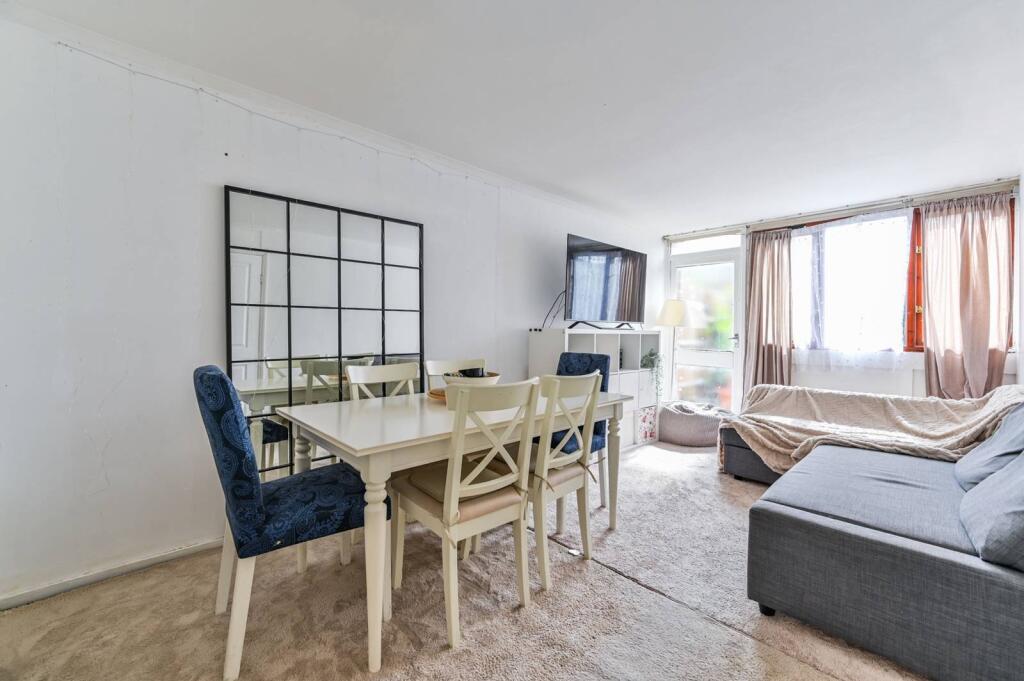 Main image of property: White Hart Lane, Wood Green, London, N22