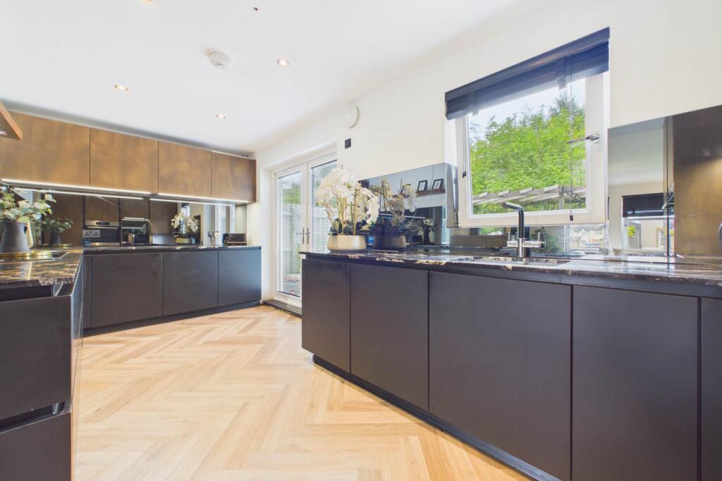 House in Coatbridge, Greenend, Whifflet - View 5
