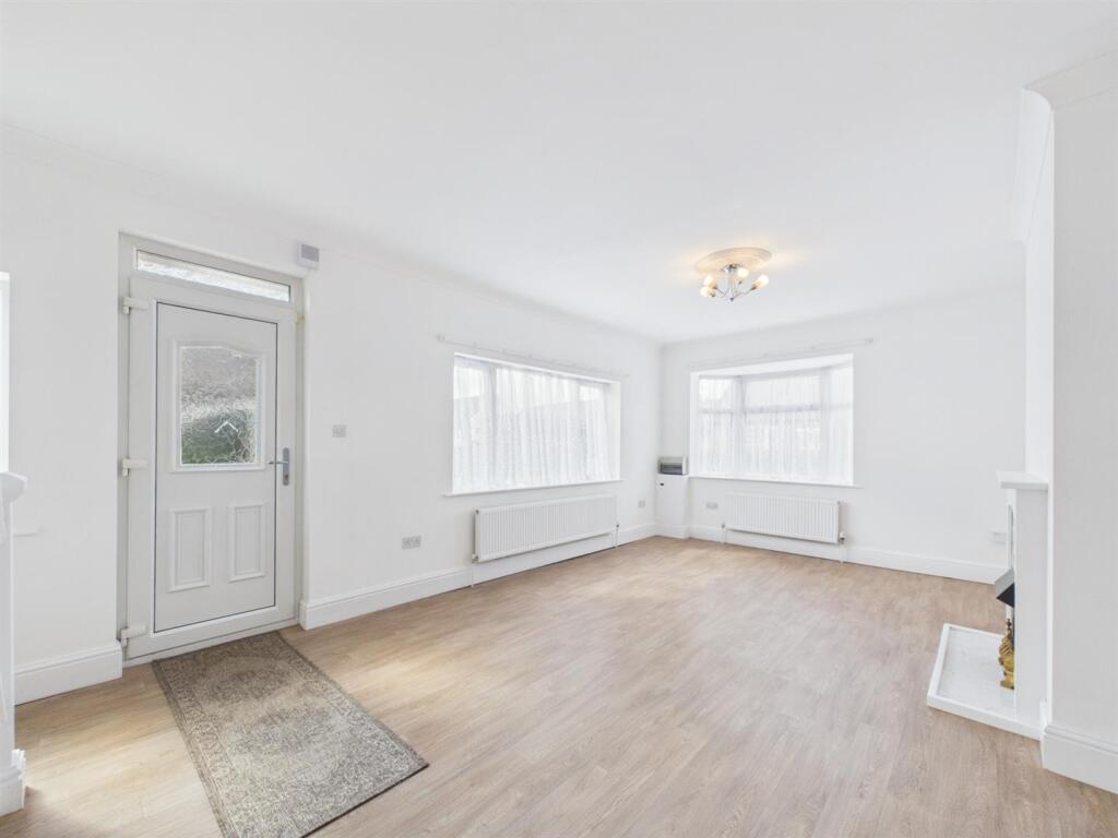 House in East Lindsey, Mablethorpe, Mablethorpe and Sutton - View 5