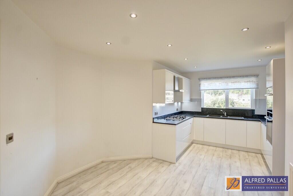 House in Sunderland - View 4