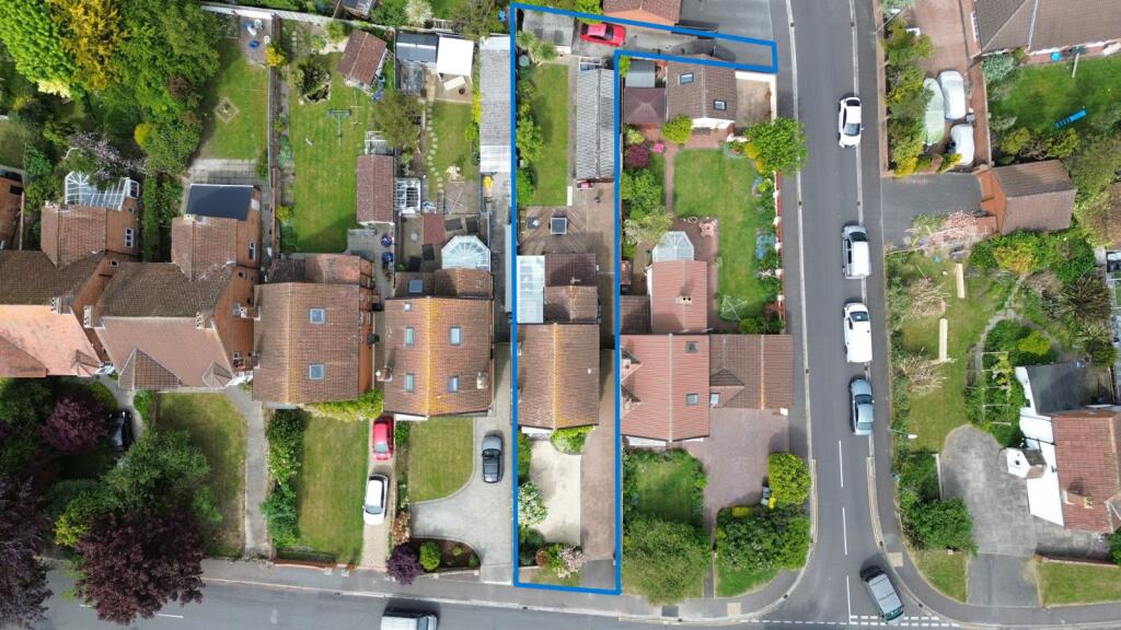 Stoddens Road, Burnham-on-Sea, Somerset, TA8 photo 3