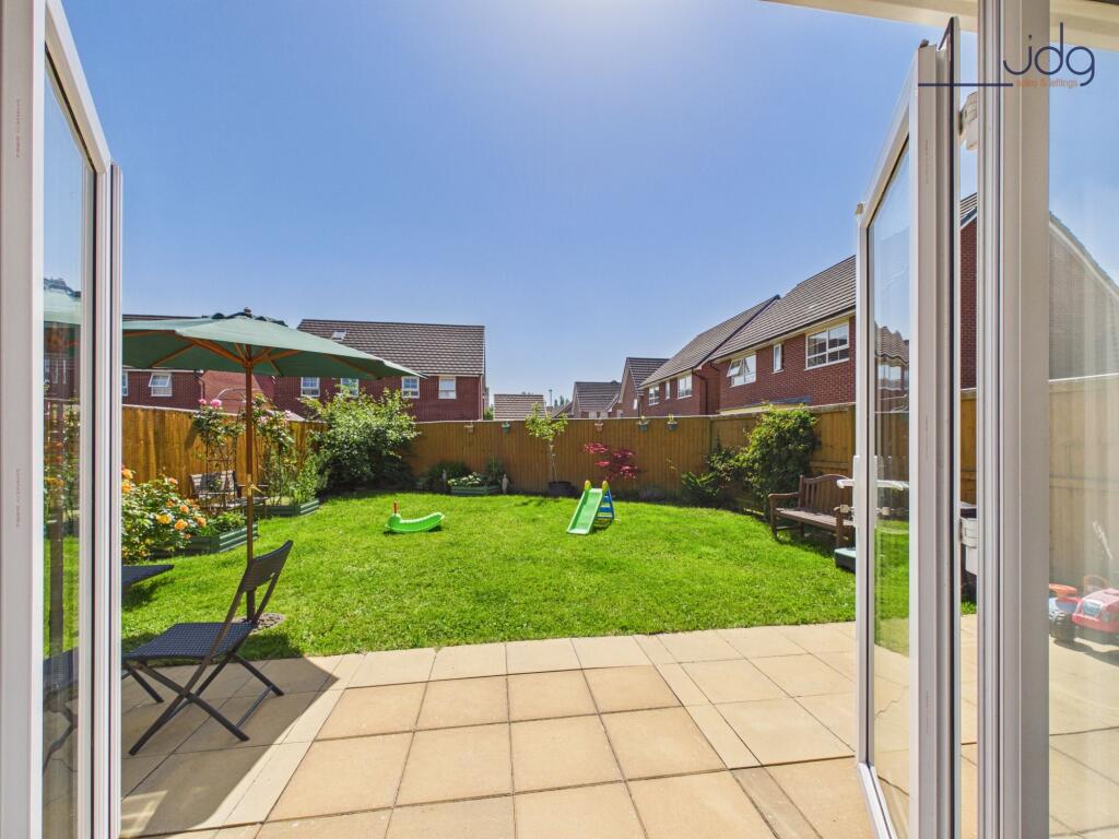 House in Lancaster, Luneside West, Marsh - View 2
