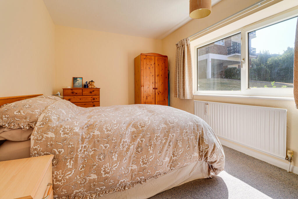 Apartment in St Albans, Harpenden - More