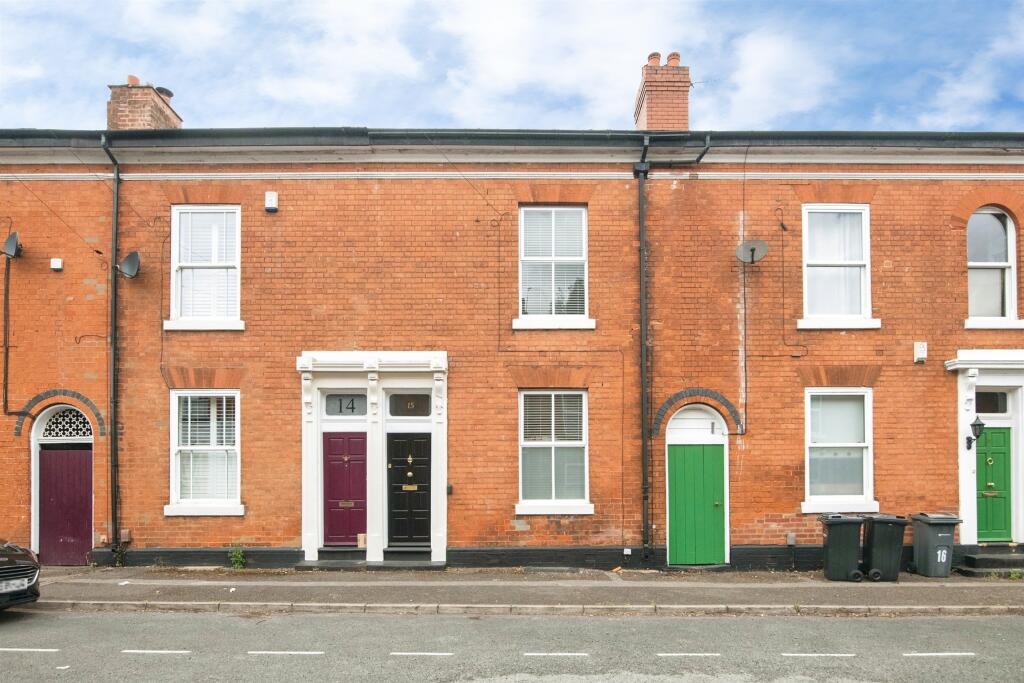 Main image of property: Reservoir Retreat, Birmingham